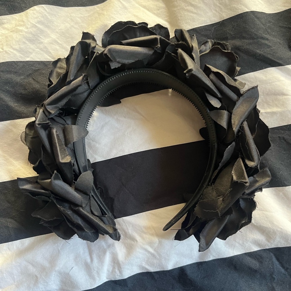 Elegant Black Floral Headband